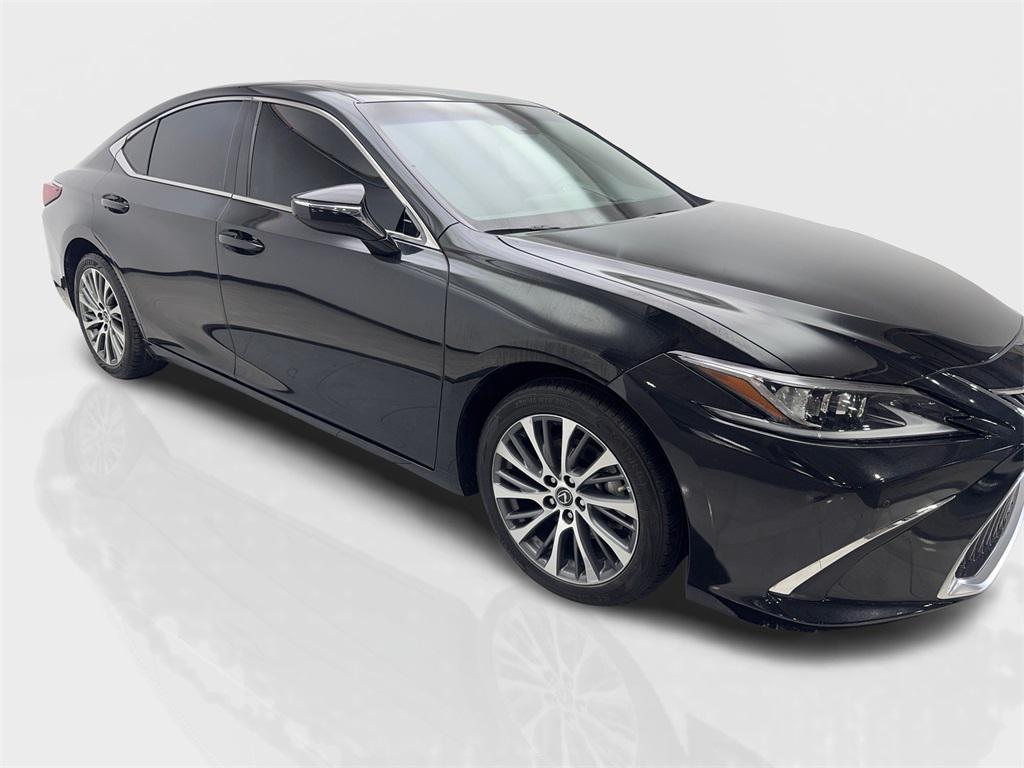 used 2021 Lexus ES 350 car, priced at $31,290