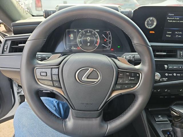 used 2022 Lexus ES 350 car, priced at $35,880