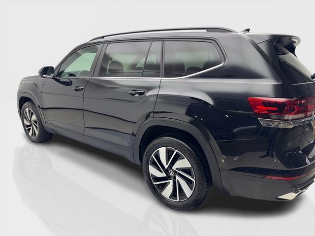 used 2024 Volkswagen Atlas car, priced at $32,480