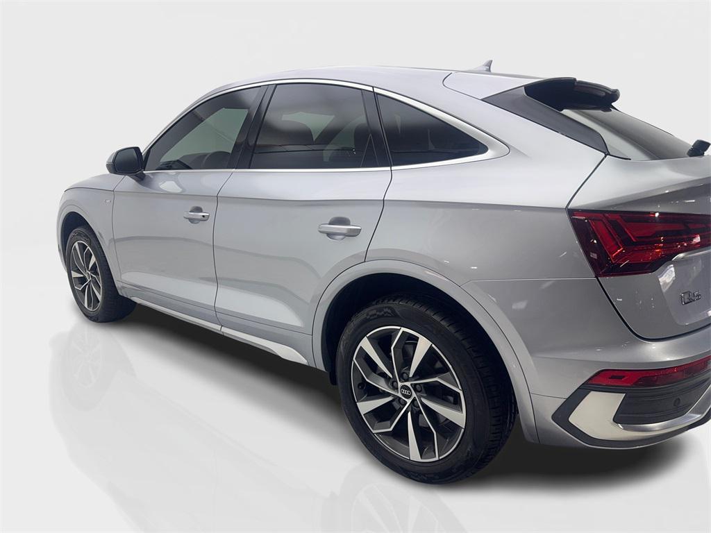used 2022 Audi Q5 car, priced at $28,980
