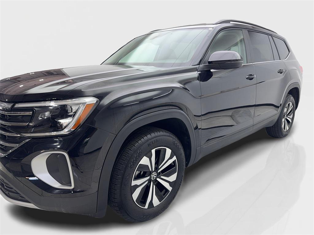used 2024 Volkswagen Atlas car, priced at $29,980