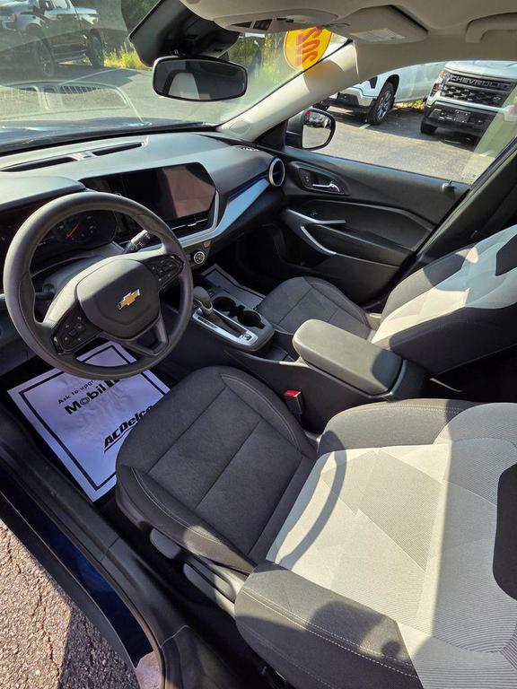 used 2024 Chevrolet Trax car, priced at $19,913