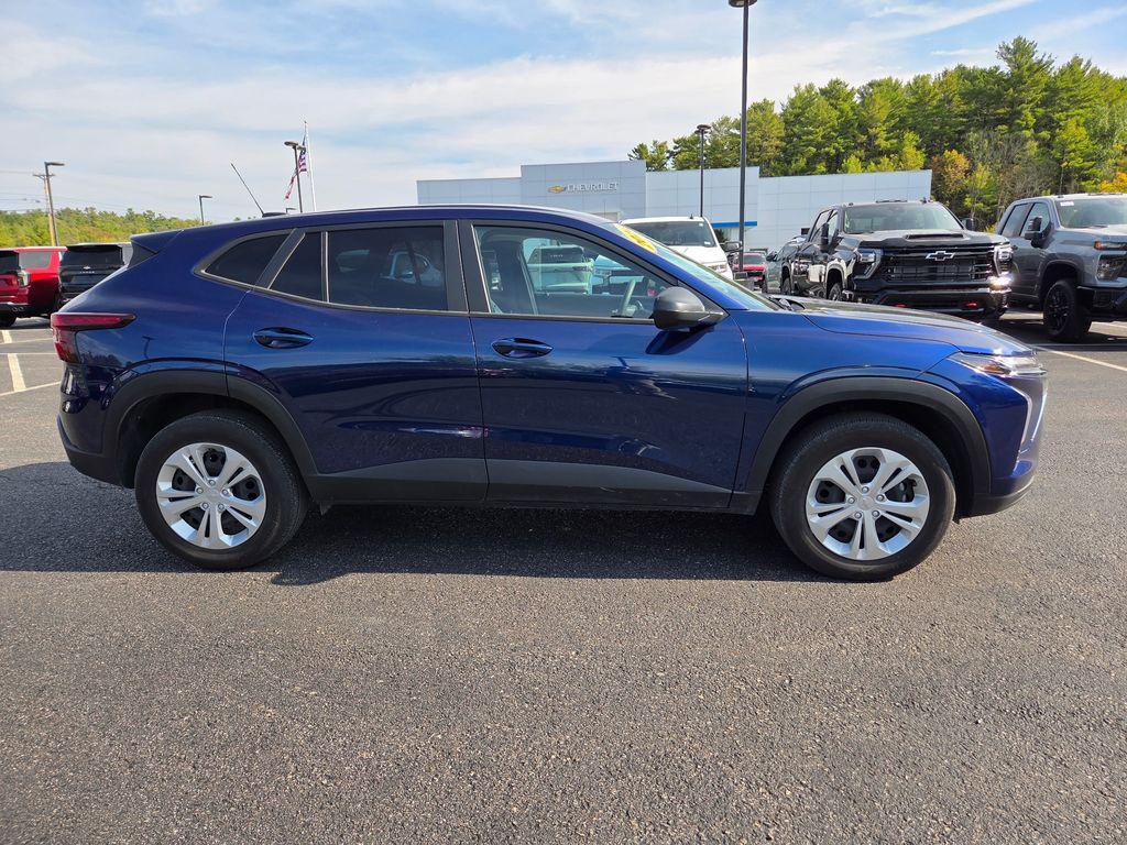 used 2024 Chevrolet Trax car, priced at $19,913