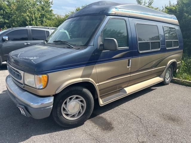 used 1998 Ford E150 car, priced at $5,799