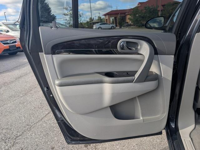 used 2015 Buick Enclave car, priced at $8,999