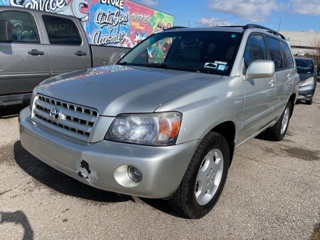 used 2006 Toyota Highlander car, priced at $7,899