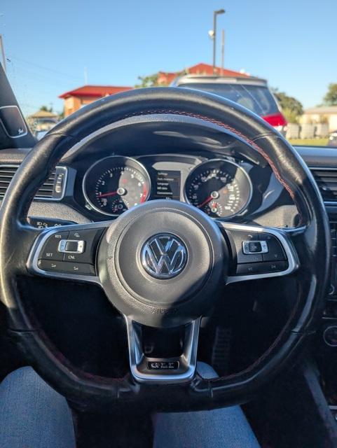 used 2016 Volkswagen Jetta car, priced at $9,999