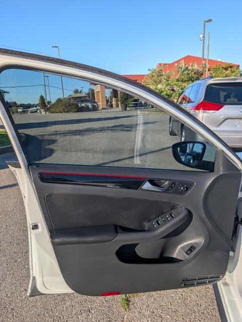 used 2016 Volkswagen Jetta car, priced at $9,999