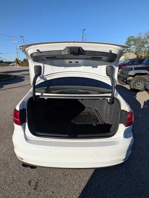 used 2016 Volkswagen Jetta car, priced at $9,999