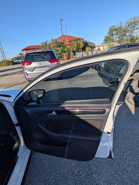 used 2016 Volkswagen Jetta car, priced at $9,999