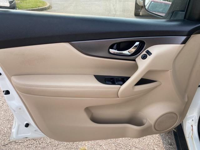 used 2016 Nissan Rogue car, priced at $11,299