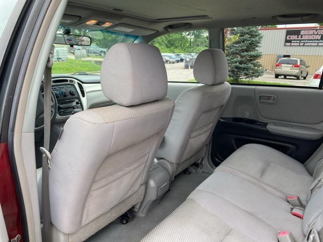 used 2007 Toyota Highlander car, priced at $8,299