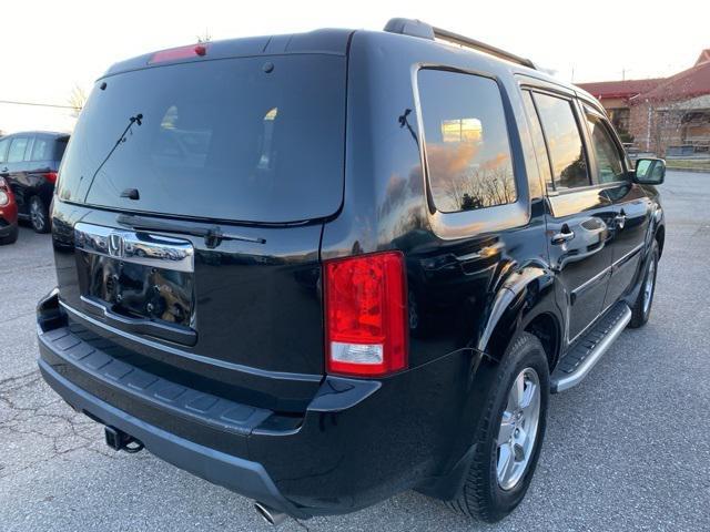 used 2009 Honda Pilot car, priced at $10,499