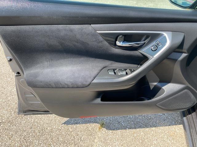 used 2014 Nissan Altima car, priced at $10,399