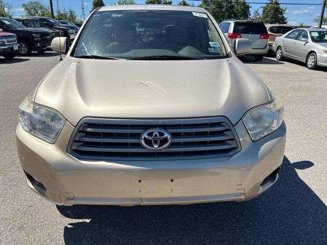 used 2008 Toyota Highlander car, priced at $8,399