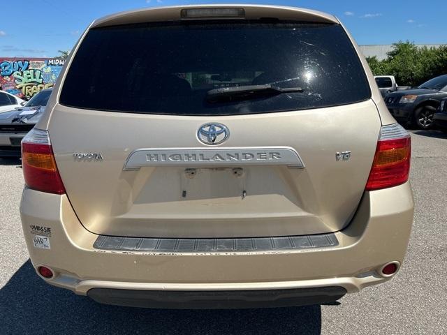 used 2008 Toyota Highlander car, priced at $8,399