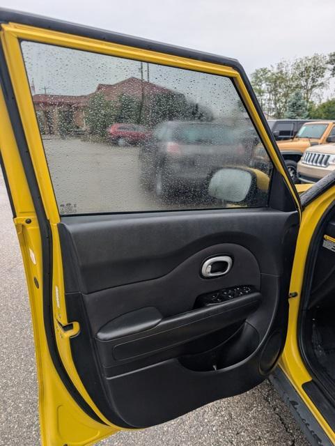used 2016 Kia Soul car, priced at $6,699