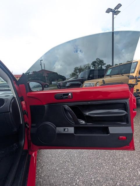 used 2008 Volkswagen New Beetle car, priced at $8,299