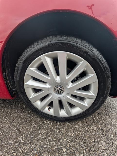 used 2008 Volkswagen New Beetle car, priced at $8,299