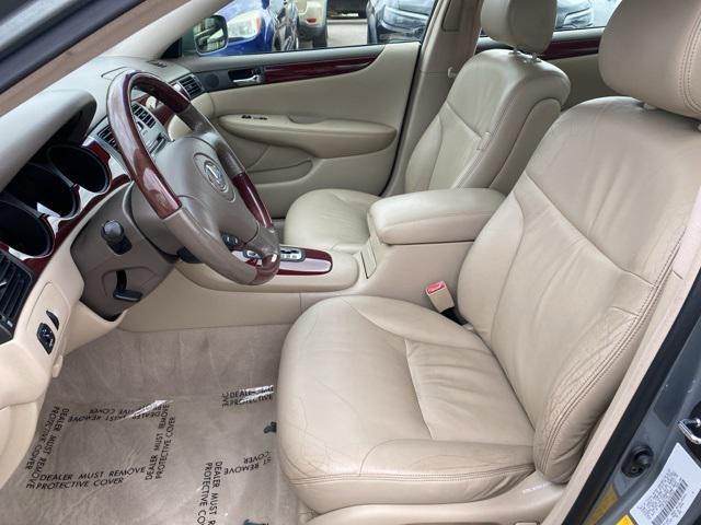 used 2002 Lexus ES 300 car, priced at $7,999