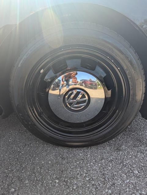 used 2013 Volkswagen Beetle car, priced at $9,899