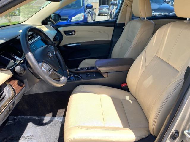 used 2014 Toyota Avalon Hybrid car, priced at $9,299