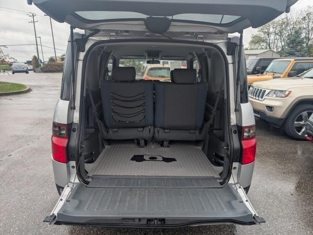 used 2006 Honda Element car, priced at $5,499