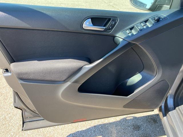 used 2018 Volkswagen Tiguan Limited car, priced at $13,499