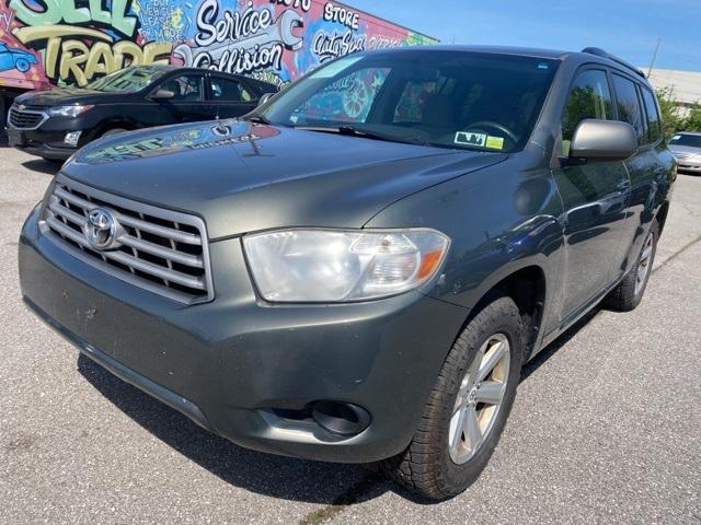 used 2010 Toyota Highlander car, priced at $7,999