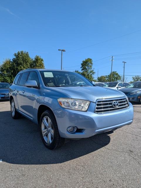 used 2008 Toyota Highlander car, priced at $7,499