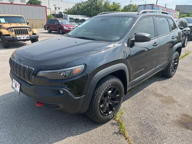 used 2019 Jeep Cherokee car, priced at $16,999