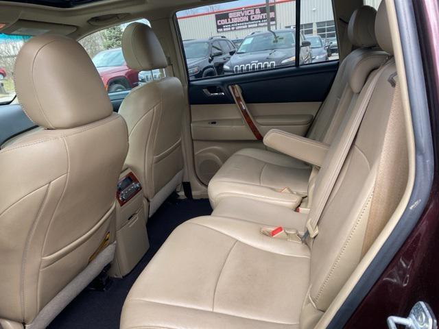 used 2012 Toyota Highlander car, priced at $7,999