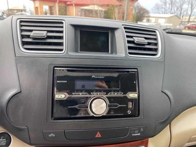 used 2012 Toyota Highlander car, priced at $7,999