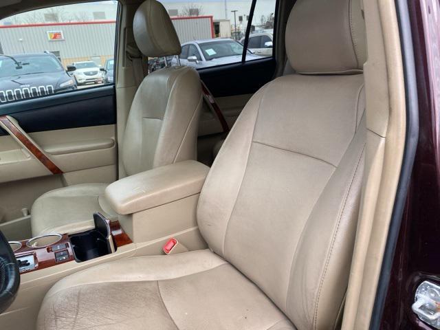 used 2012 Toyota Highlander car, priced at $7,999