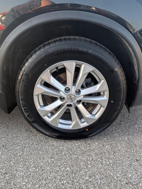 used 2016 Nissan Rogue car, priced at $11,699