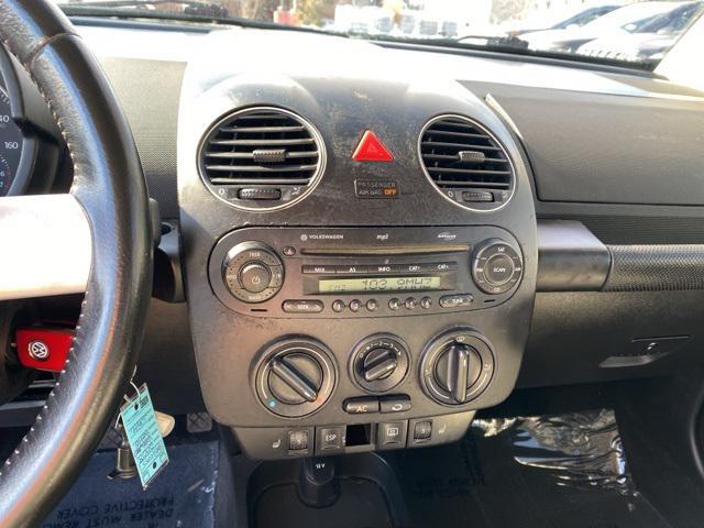 used 2008 Volkswagen New Beetle car, priced at $8,299