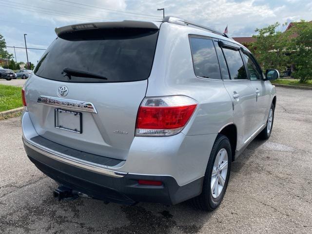 used 2013 Toyota Highlander car, priced at $9,599