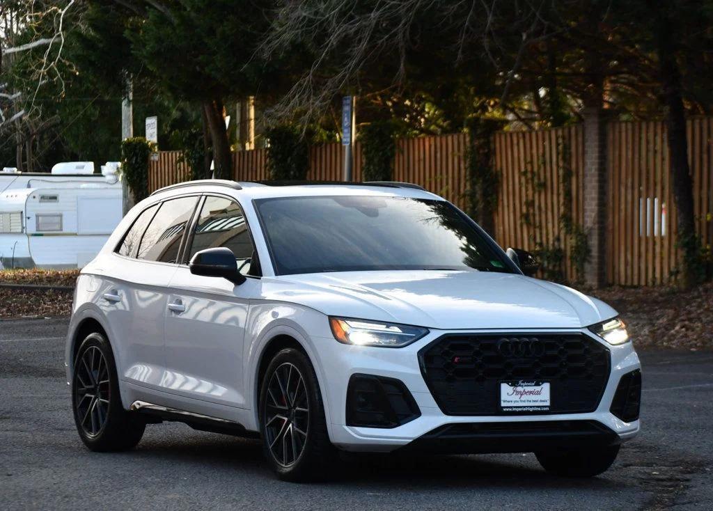 used 2022 Audi SQ5 car, priced at $27,995