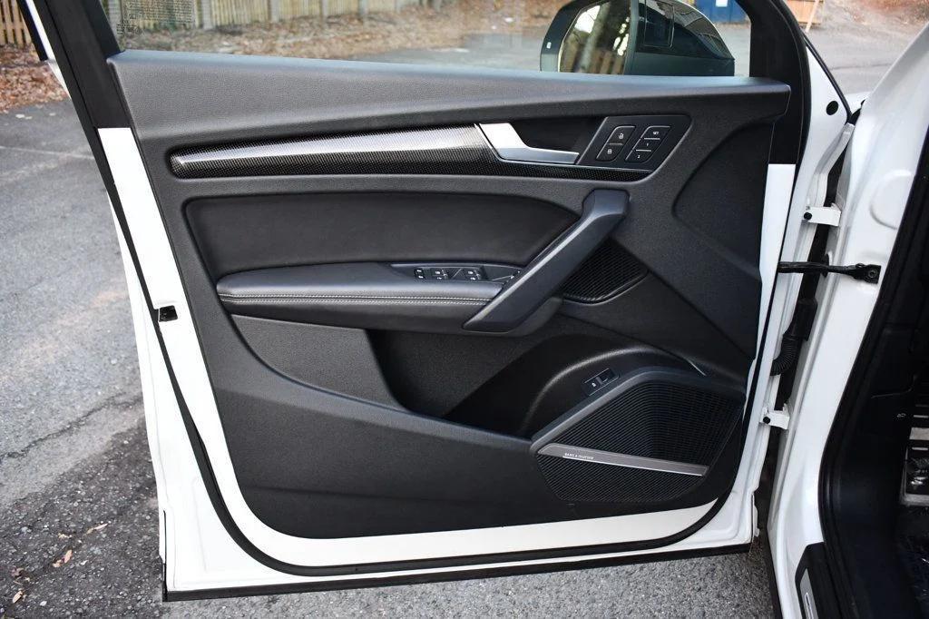 used 2022 Audi SQ5 car, priced at $27,995