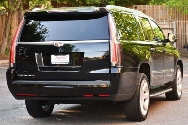 used 2020 Cadillac Escalade ESV car, priced at $39,995