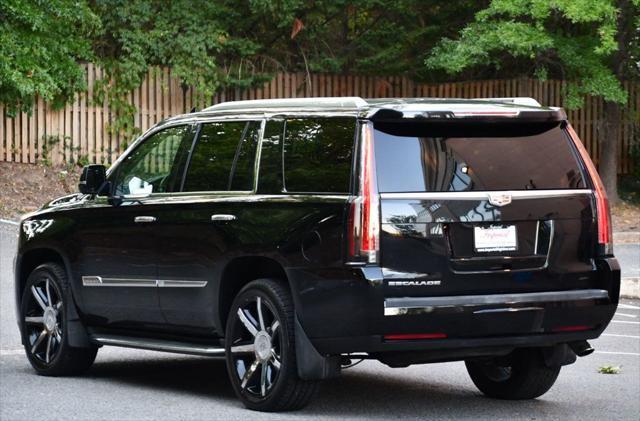 used 2016 Cadillac Escalade car, priced at $24,995