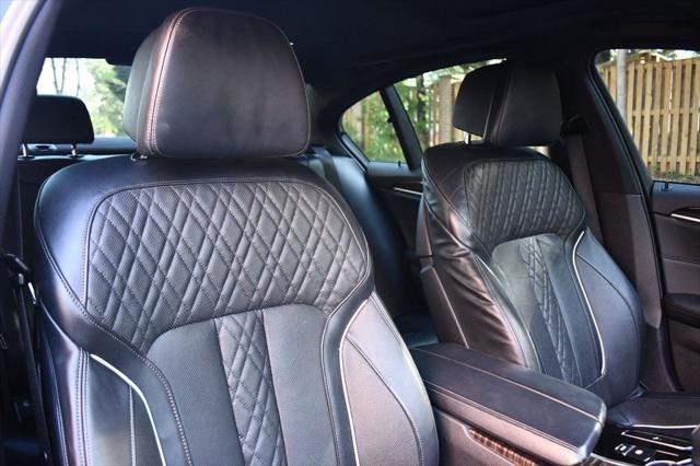 used 2022 BMW 540 car, priced at $37,495