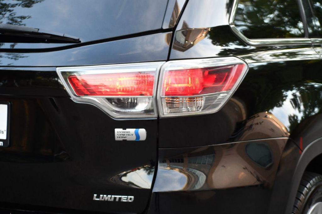 used 2015 Toyota Highlander Hybrid car, priced at $20,995