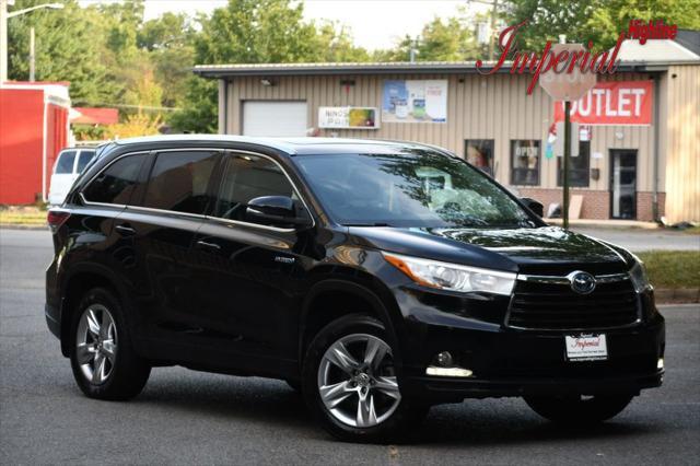 used 2015 Toyota Highlander Hybrid car, priced at $21,495