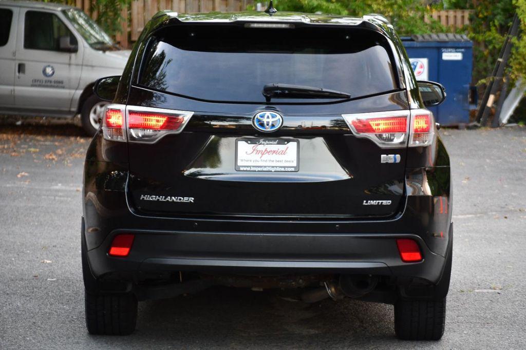 used 2015 Toyota Highlander Hybrid car, priced at $20,995