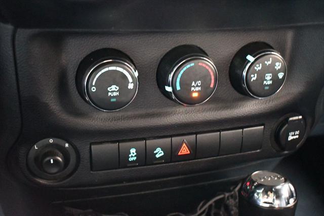 used 2015 Jeep Wrangler Unlimited car, priced at $17,995