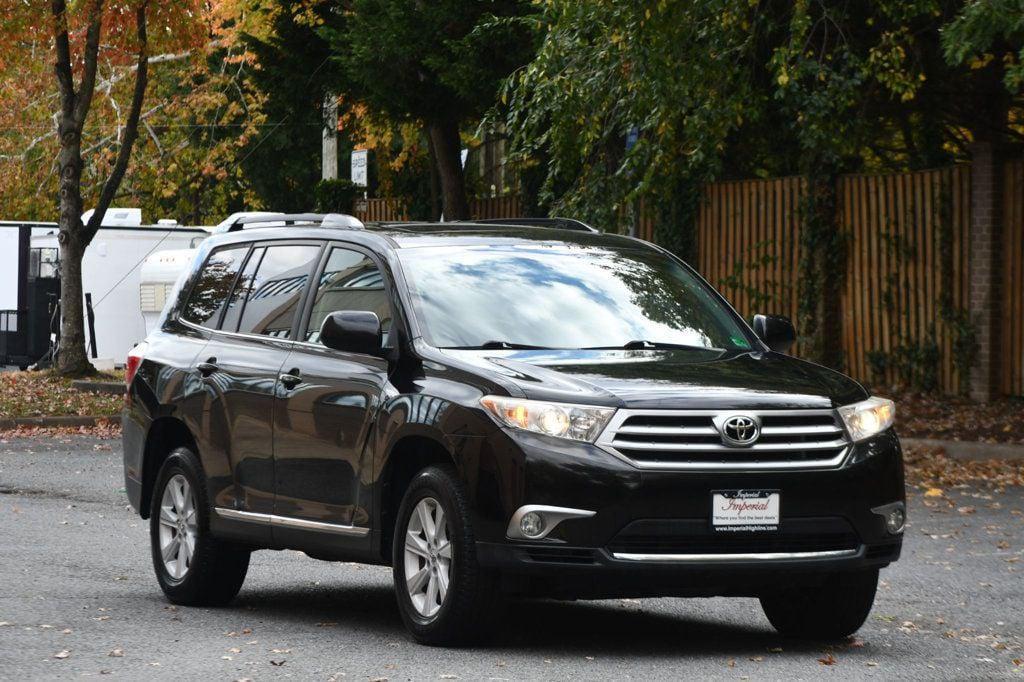used 2013 Toyota Highlander car, priced at $10,495