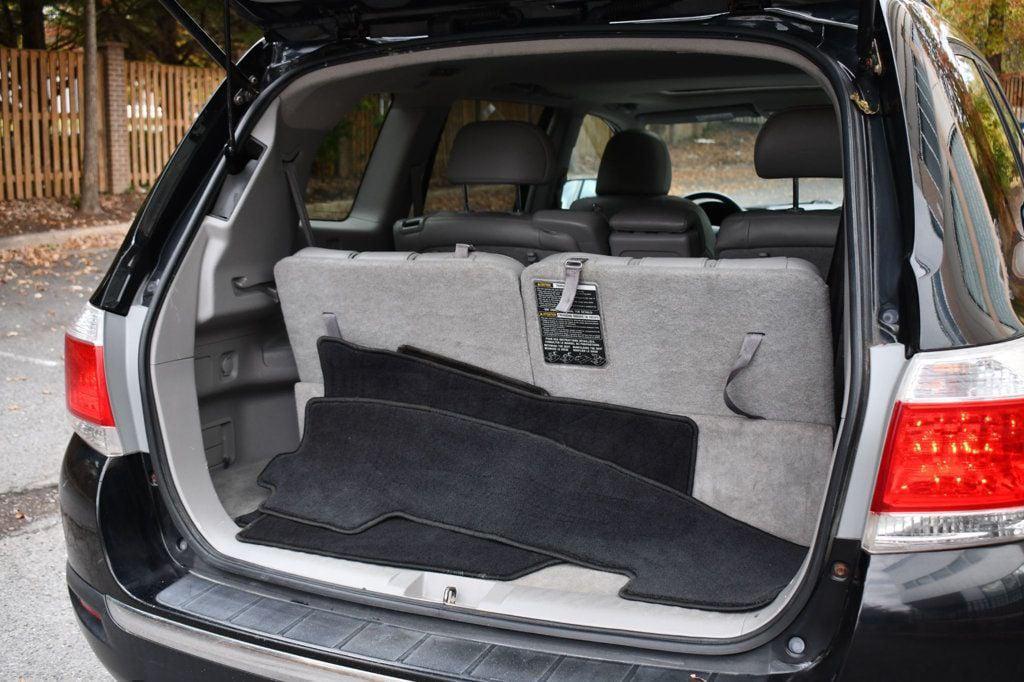 used 2013 Toyota Highlander car, priced at $10,495