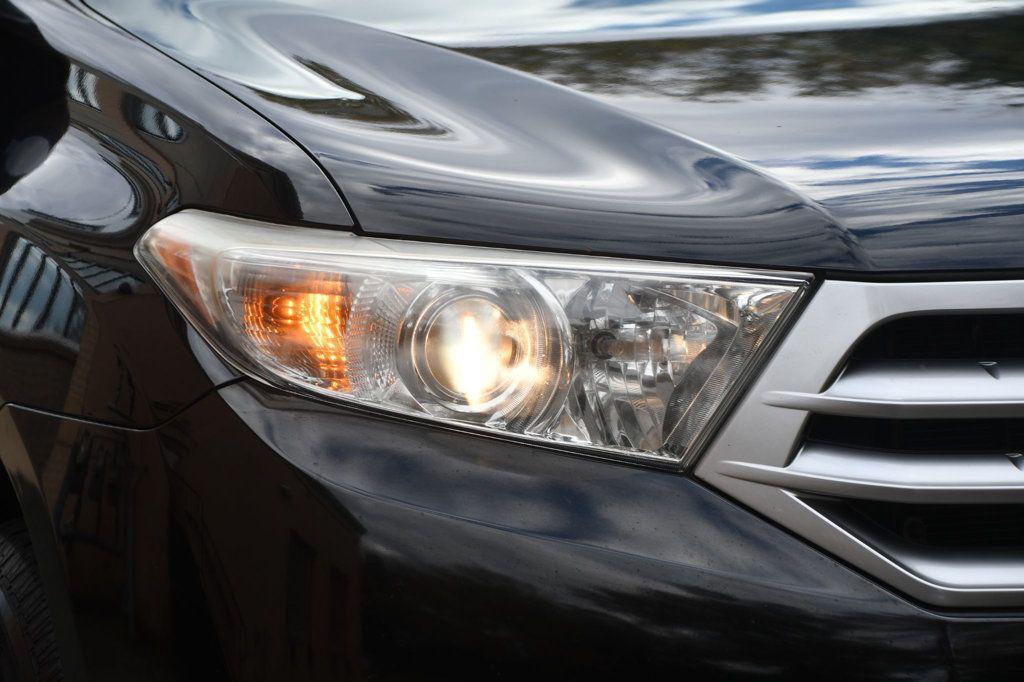used 2013 Toyota Highlander car, priced at $10,495