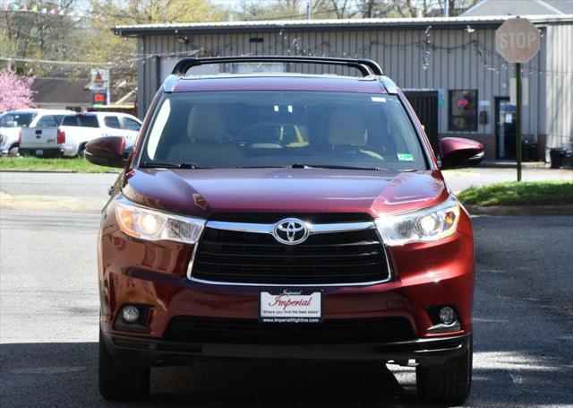 used 2015 Toyota Highlander car, priced at $16,995